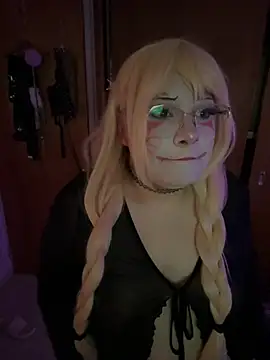 m0ondolly online show from 06/20/26, 07:22