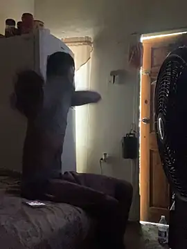 Johnras121 online show from 03/10/25, 07:40