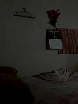 Johnras121 online show from 09/16/25, 04:13