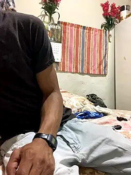 Johnras121 online show from 10/03/25, 11:02