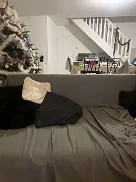 Snapshot of lucboyslam chatting on 12/17/24, 10:32 lucboyslam online show from 12/17/24, 10:32