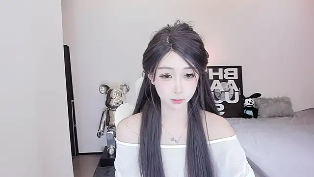 Snapshot of bdbdzs chatting on 02/05/25, 05:31 bdbdzs online show from 02/05/25, 05:31