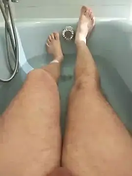 Snapshot of hexsmith96 chatting on 01/21/25, 03:10 hexsmith96 online show from 01/21/25, 03:10