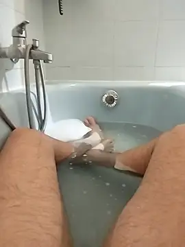 Snapshot of hexsmith96 chatting on 02/11/25, 11:32 hexsmith96 online show from 02/11/25, 11:32