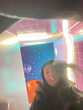 Tisha Busty online show from 04/05/26, 01:52