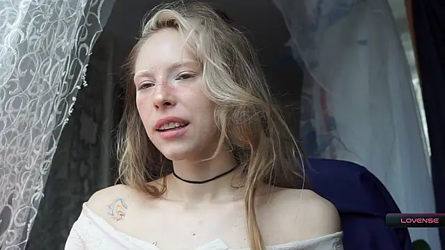  Phantom thread  online show from 03/12/26, 08:20