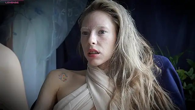  Phantom thread  online show from 06/06/26, 12:54