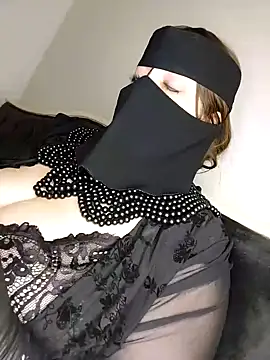 Snapshot of -Arab_milf- chatting on 01/05/25, 08:11 -Arab milf- online show from 01/05/25, 08:11