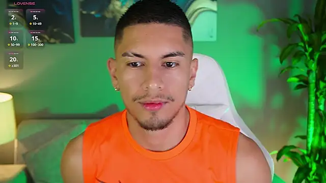 Aaronfox x online show from 01/18/25, 08:41