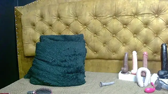 NathaliaSmith3x online show from 02/10/25, 04:19