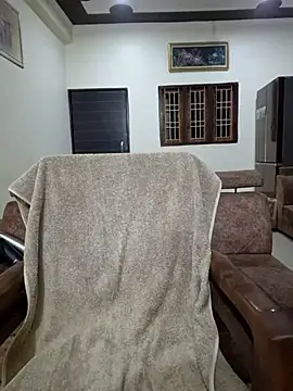 Snapshot of MIss-Naina chatting on 03/06/25, 06:48 MIss-Naina online show from 03/06/25, 06:48