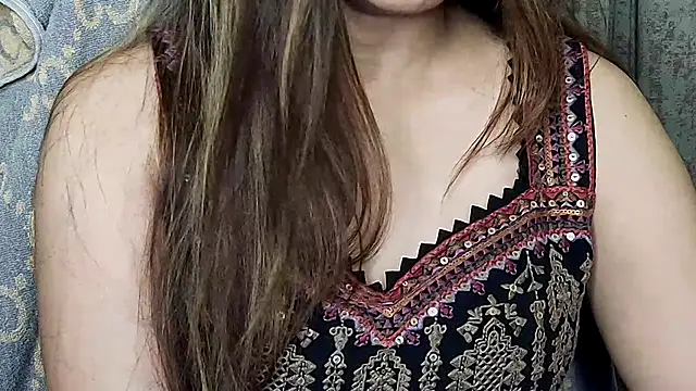 MIss-Naina online show from 07/12/26, 09:39