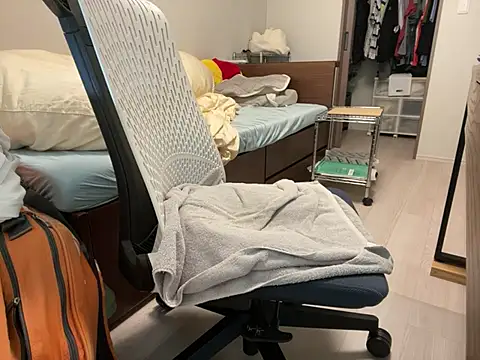 loinclothgay online show from 12/16/24, 10:45