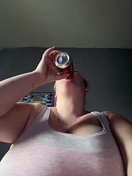 busty-bella1 online show from 07/05/26, 07:43