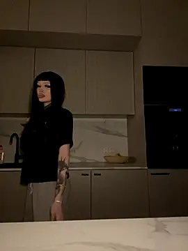 madelinexx online show from 11/07/25, 04:07