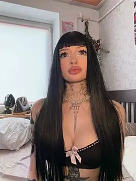 madelinexx online show from 05/28/26, 10:56