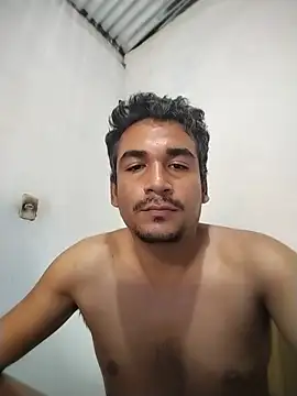 ArmandoDG18 online show from 07/05/26, 02:13