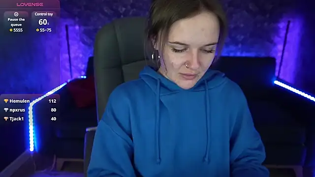 MaribelRiverr  online show from 02/22/25, 10:40