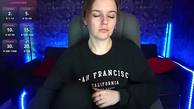 MaribelRiverr  online show from 03/06/25, 09:36