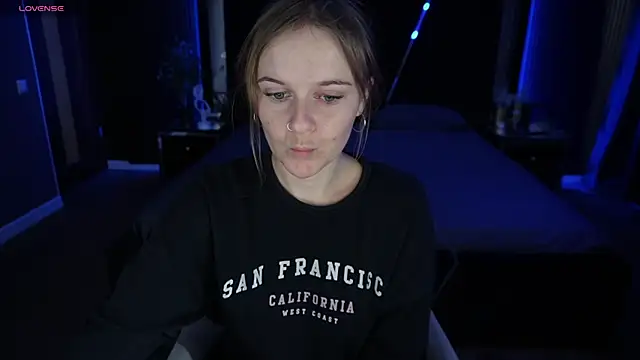 MaribelRiverr  online show from 09/27/25, 05:34