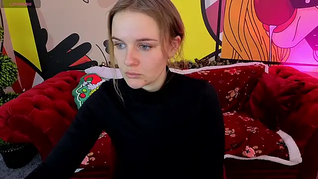 MaribelRiverr  online show from 12/22/25, 06:43