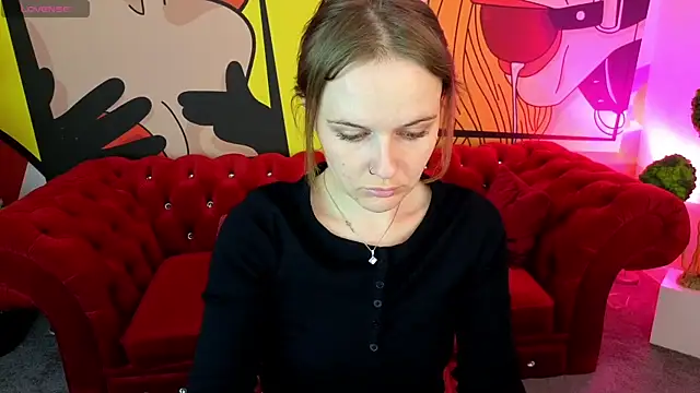 Snapshot of MaribelRiverr_ chatting on 06/02/26, 05:31 MaribelRiverr online show from 06/02/26, 05:31