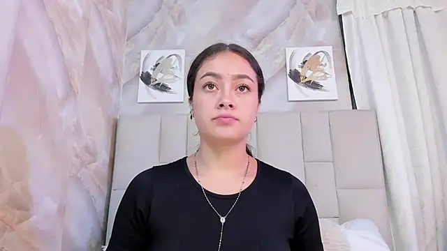 Jaslyn  Smith online show from 02/03/26, 04:12