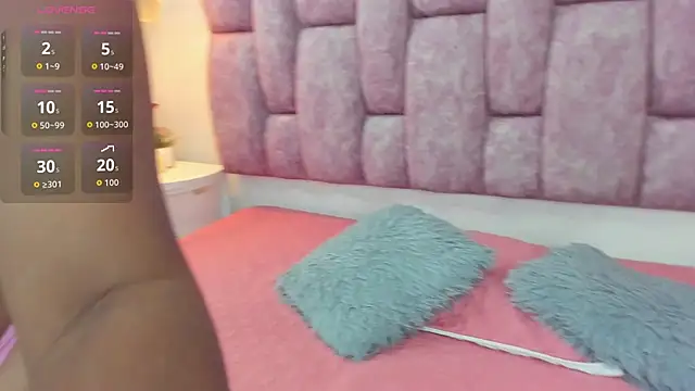 britanny-collyns online show from 09/09/25, 07:35