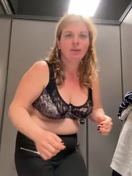 Lombada online show from 03/29/26, 02:28