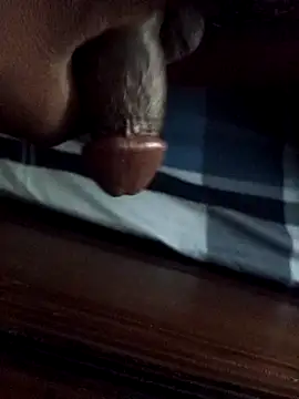 Snapshot of sadunt chatting on 01/11/25, 02:09 sadunt online show from 01/11/25, 02:09