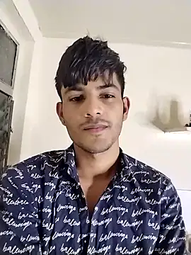 Snapshot of kingkartik7 chatting on 02/13/25, 07:10 kingkartik7 online show from 02/13/25, 07:10