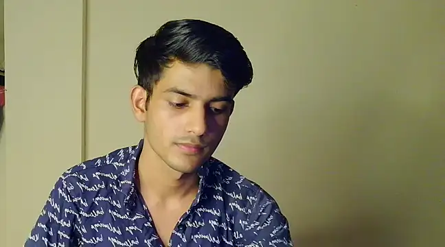 Snapshot of kingkartik7 chatting on 03/12/25, 04:35 kingkartik7 online show from 03/12/25, 04:35