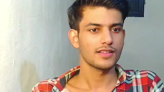 Snapshot of kingkartik7 chatting on 10/08/25, 06:27 kingkartik7 online show from 10/08/25, 06:27