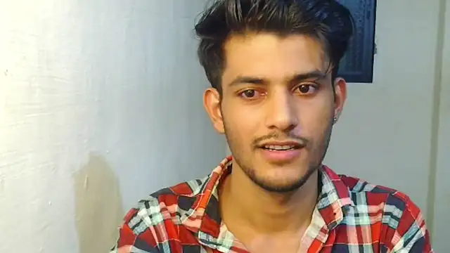 Snapshot of kingkartik7 chatting on 10/17/25, 05:04 kingkartik7 online show from 10/17/25, 05:04