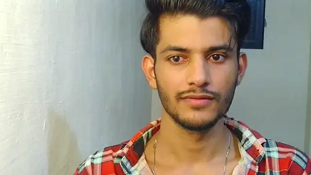 Snapshot of kingkartik7 chatting on 10/23/25, 04:28 kingkartik7 online show from 10/23/25, 04:28