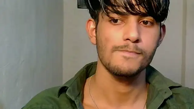 Snapshot of kingkartik7 chatting on 11/11/25, 04:40 kingkartik7 online show from 11/11/25, 04:40