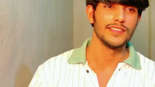 Snapshot of kingkartik7 chatting on 03/18/26, 06:22 kingkartik7 online show from 03/18/26, 06:22