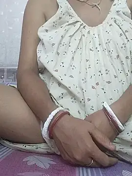 miss-Riy online show from 11/23/25, 05:13