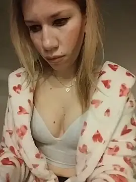 EvaRush online show from 02/24/26, 06:50