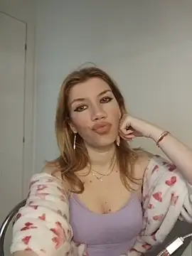 EvaRush online show from 04/02/26, 06:00