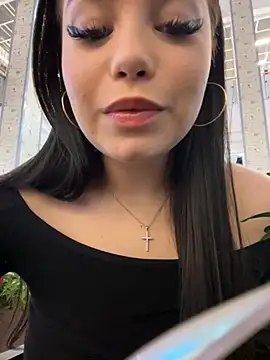 Chloe  Moon online show from 01/05/25, 01:47