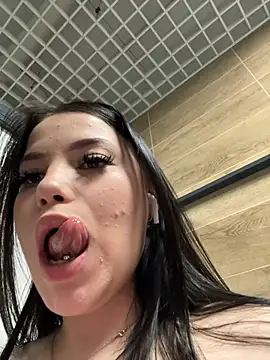 Chloe  Moon online show from 01/31/25, 10:10