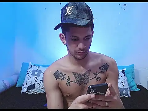 tylor boy online show from 04/17/26, 09:29