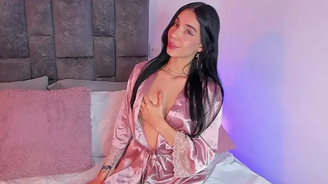 Snapshot of reallyfrost chatting on 12/26/24, 05:58 reallyfrost online show from 12/26/24, 05:58