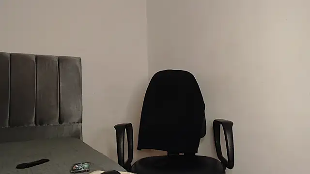 Snapshot of alex-lover chatting on 02/08/25, 05:40 alex-lover online show from 02/08/25, 05:40