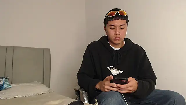 alex-lover online show from 02/07/26, 02:37