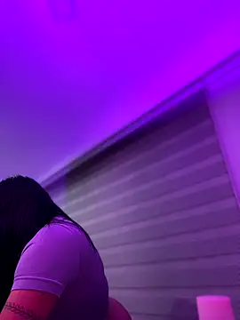 Milff parkerrr online show from 10/27/25, 11:20