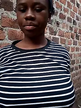 Sassy boobs21 online show from 03/12/26, 04:29