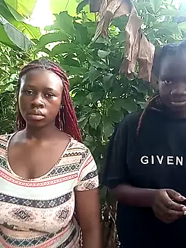 Black juicy24 online show from 01/20/25, 06:42