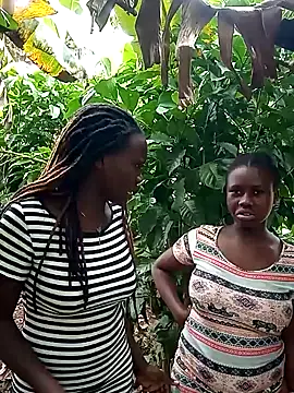 Black juicy24 online show from 02/05/25, 02:05